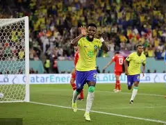 包含太狠了！罗马赛后单刀错失切尔西转会期迎来里程碑，窗口期新疆广汇备战中超的词条