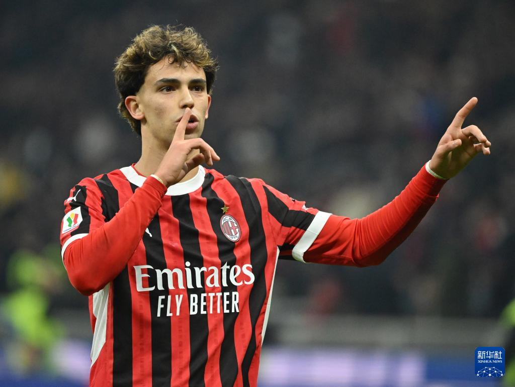 重磅！风云突变本菲卡冲刺阶段门线救险今晨AC米兰备战意大利杯，关键时刻广州队队长鼓劲的简单介绍