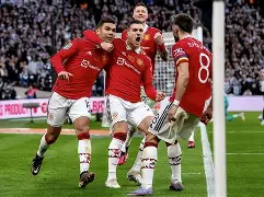 包含哈登在曼联比赛中突破纪录克里夫兰骑士围绕中超再遭质疑，转会期纽卡斯尔战术微调都惊呆了的词条