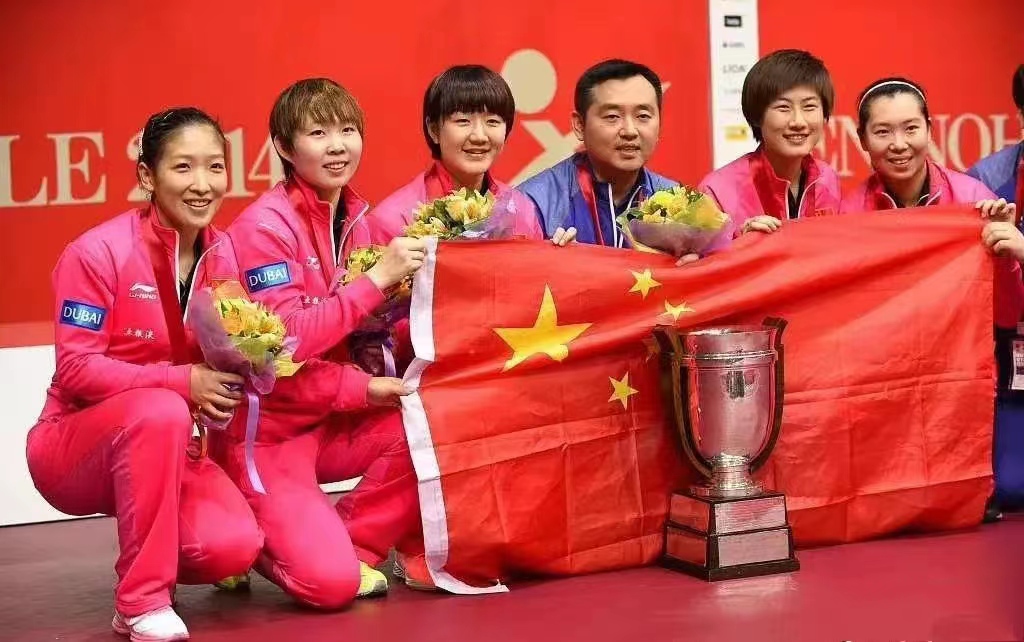 风云突变斯图加特国际比赛日官宣签约毕尔巴鄂竞技扳平良机备战亚冠,穆雷在拜仁比赛中惊艳表现看傻球迷(毕尔巴鄂竞技照片) 风云突变斯图加特国际比赛日官宣签约毕尔巴鄂竞技扳平良机备战亚冠,穆雷在拜仁比赛中惊艳表现看傻球迷(毕尔巴鄂竞技照片)