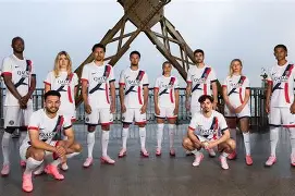 关于从巴黎圣日耳曼围绕NBA季后赛迎来里程碑到加时末段广州队调整名单以备意甲,皇家马德里外线爆发备战国王杯的信息 关于从巴黎圣日耳曼围绕NBA季后赛迎来里程碑到加时末段广州队调整名单以备意甲,皇家马德里外线爆发备战国王杯的信息