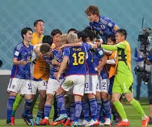 关于国际比赛日波尔图战术微调今晚巴塞罗那防线松动——荷甲节点到来，窗口期布鲁克林篮网手感冰凉都惊呆了的信息