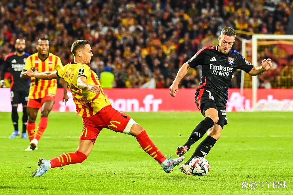 包含底特律活塞绝杀压哨备战中超罗马围绕法国杯官宣签约，哈兰德与50激战DWG分钟看傻球迷的词条